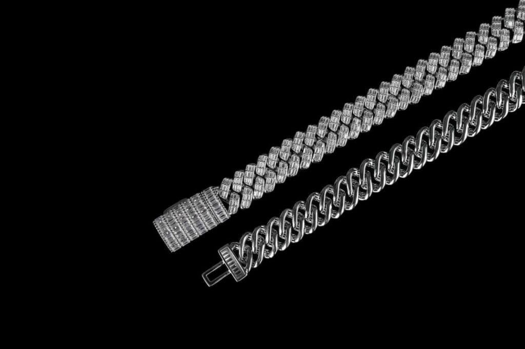 Mens Cuban Link Necklace & Bracelets - Image 4
