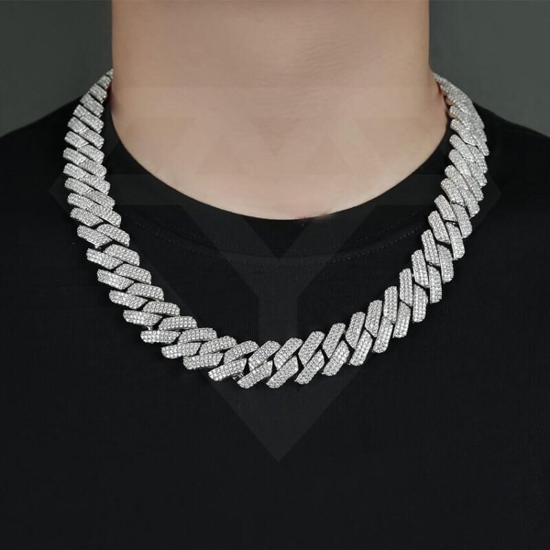 Diamond Cut Cuban Link Chain Vendor - Image 4