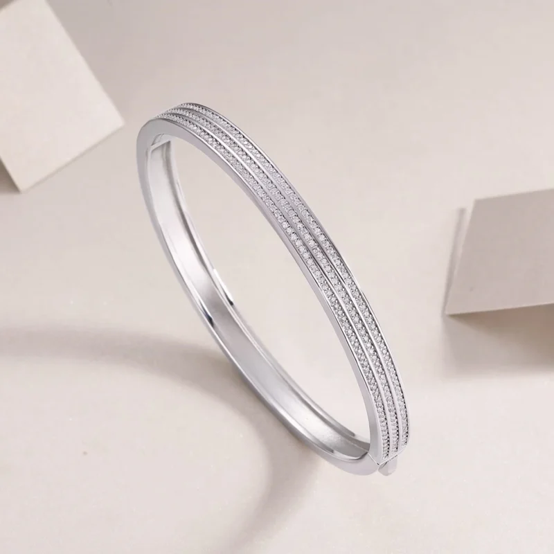 Moissanite Valentine's Wholesale OEM Factory Open Cuff Bracelet Micro Pave CZ Bangle for Women Luxury Jewelry Bulk MYB13168 - Image 4