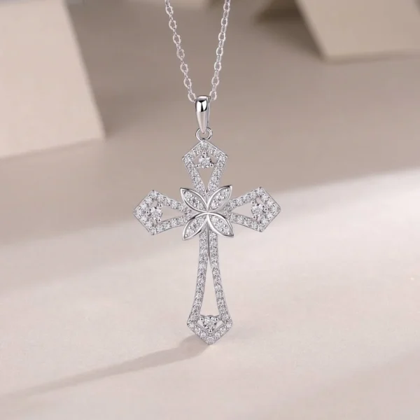 Pendant for Women Ideal Present 14K Gold VVS1 0.5ct.t.w. Diamond Encrusted Cross Necklace Wholesale MYP13381 - Image 5