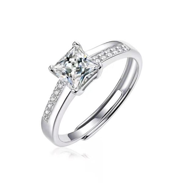 925 Silver Princess Cut Moissanite Engagement Ring – 1CT Center Stone with Paved Side Stonesg